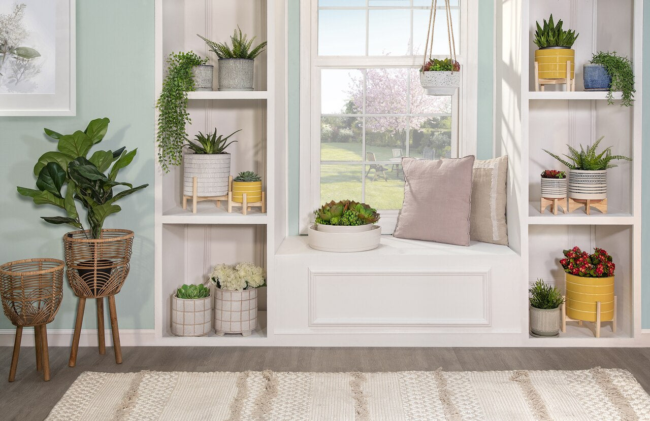 8" Ceramic Striped Planter W/ Wood Stand, Yellow