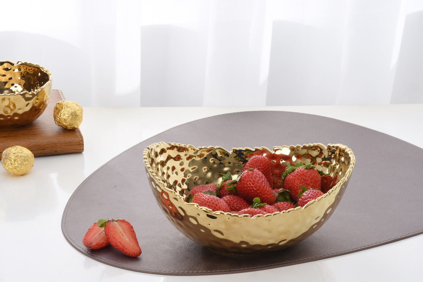 PAMPA BAY SMALL, GOLD OVAL BOWL