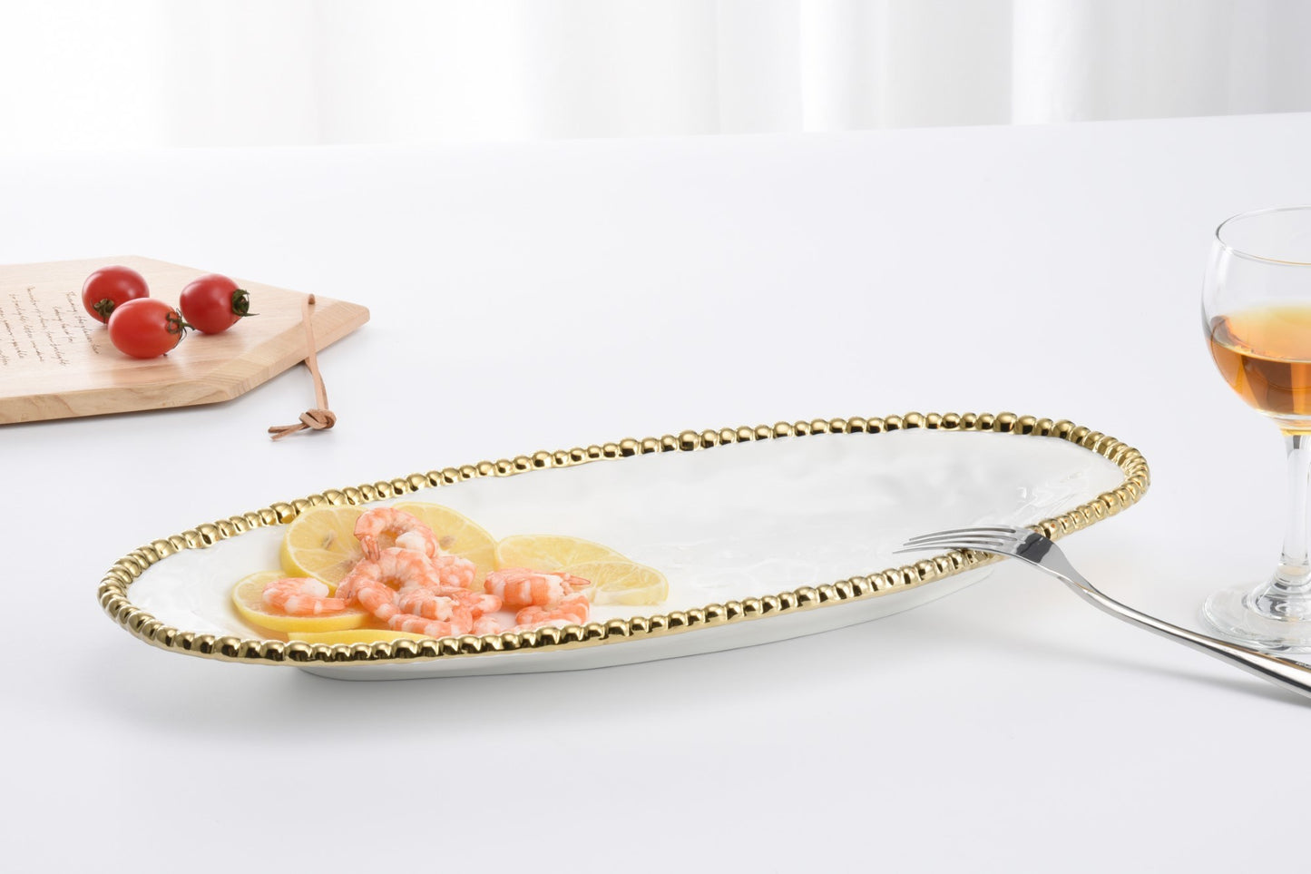 PAMPA BAY OVAL SERVING PIECE