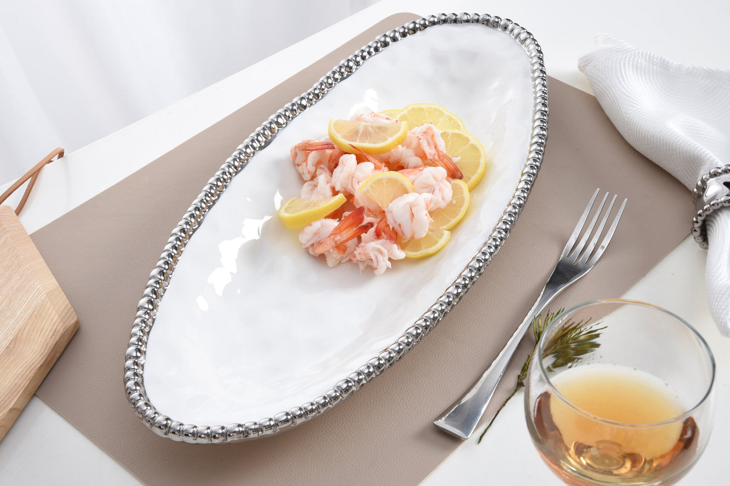 PAMPA BAY OVAL SERVING PIECE
