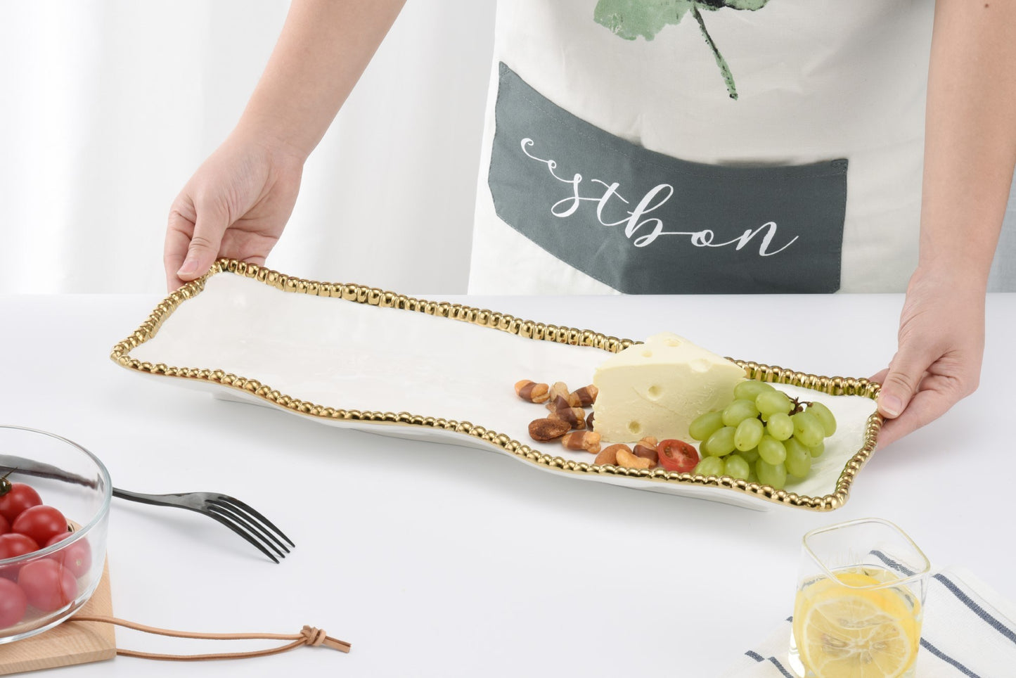 PAMPA BAY RECTANGULAR SERVING PIECE