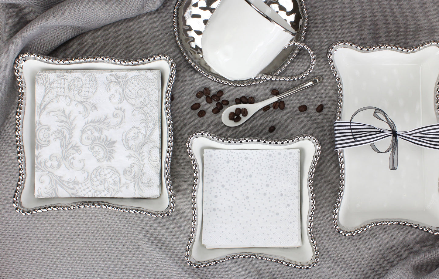 PAMPA BAY TOWEL HOLDER