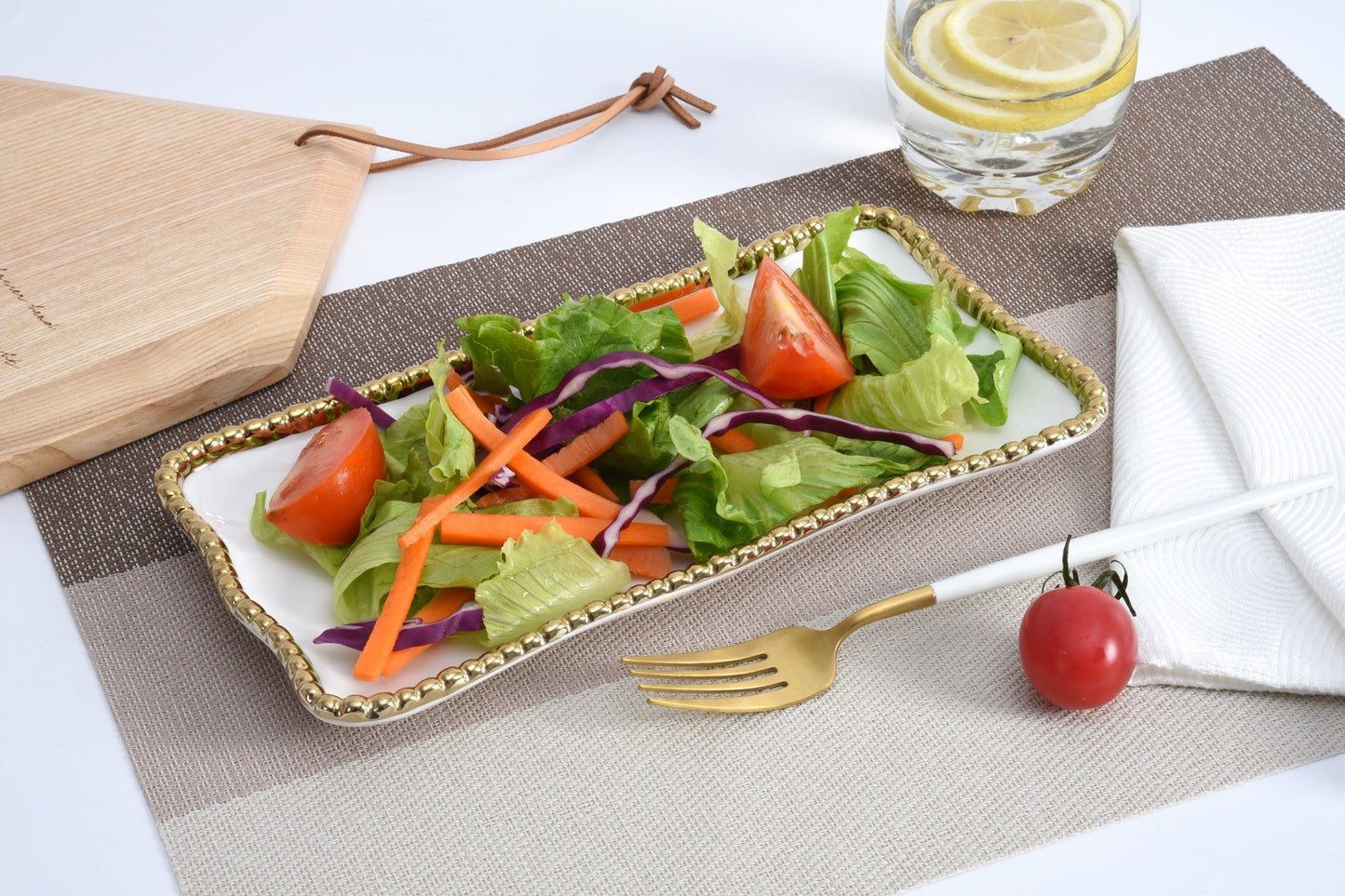 PAMPA BAY SMALL RECTANGULAR TRAY GOLDEN SALERNO