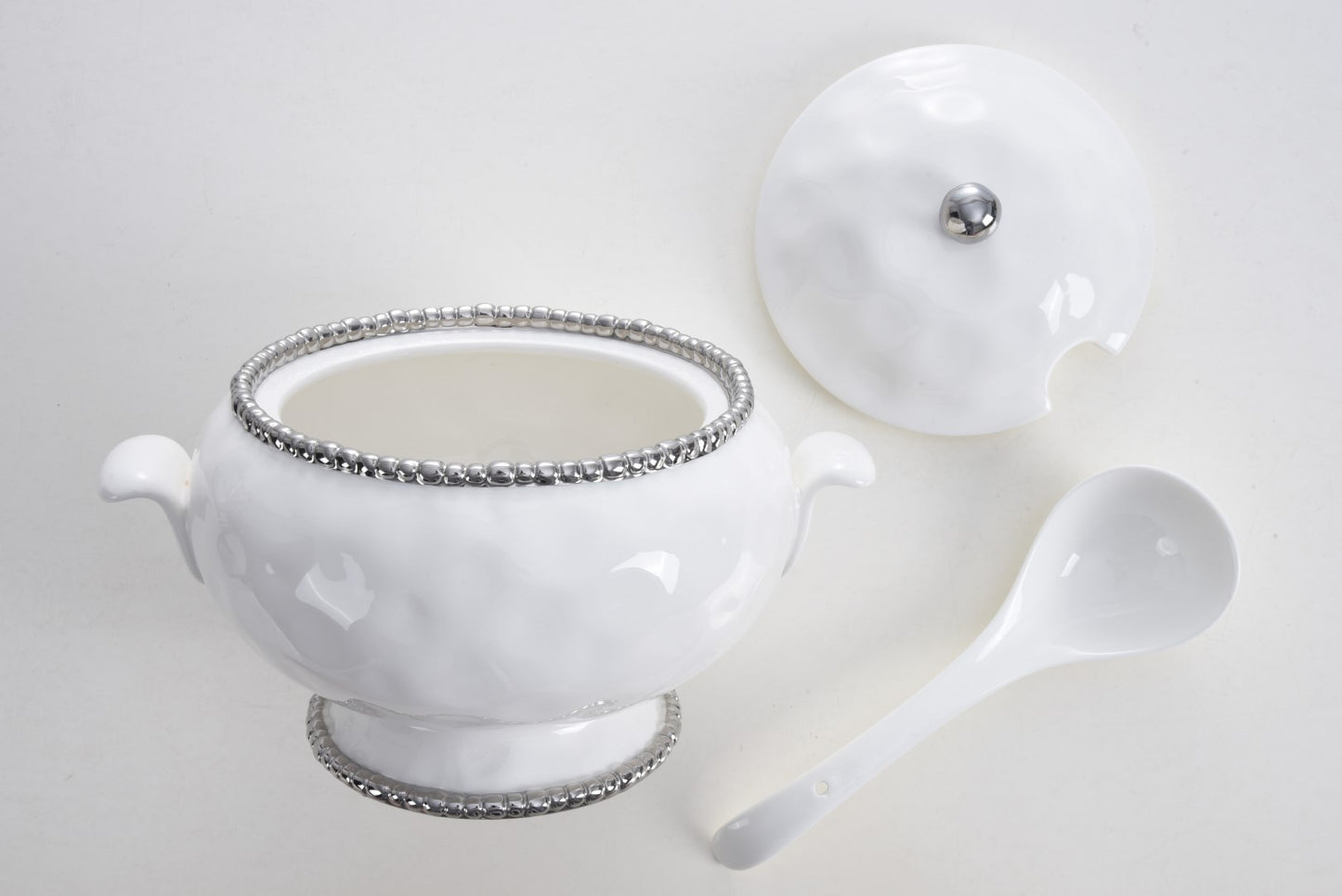 PAMPA BAY SOUP TUREEN & LADLE